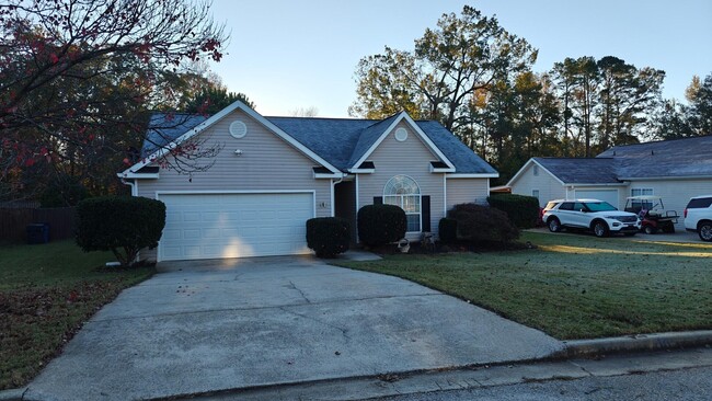 Building Photo - 5150 Saddle Cir