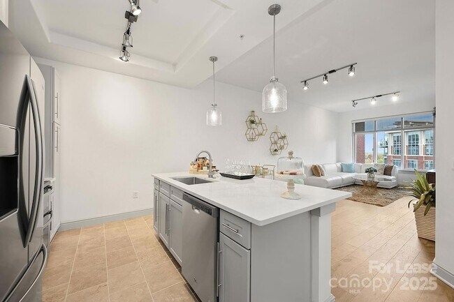 Building Photo - 125 W Tremont Ave