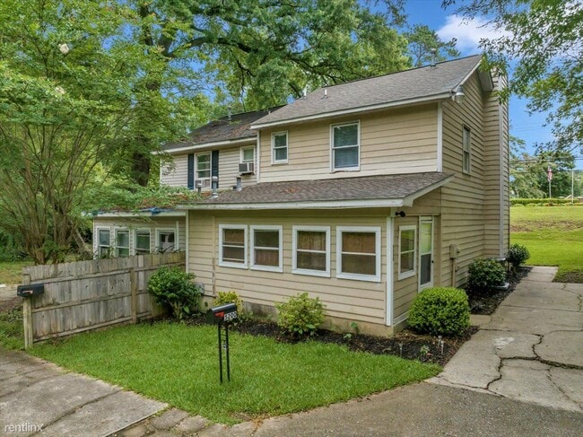 Building Photo - 2 br, 1.5 bath House - 5200 Forsyth Road