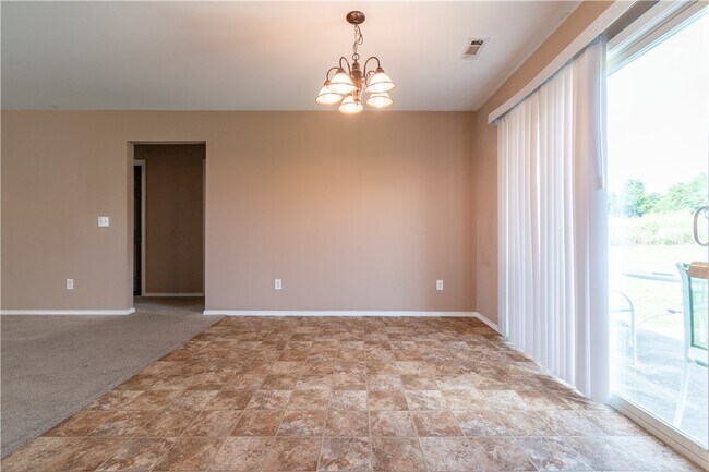 Building Photo - 1230 Bo Ln