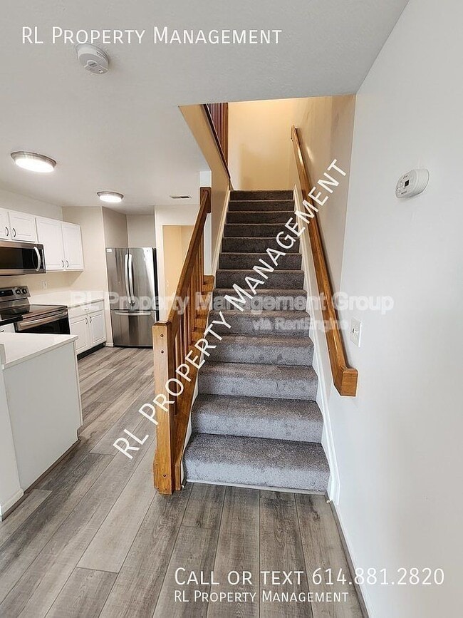 Building Photo - 216 Oxford Oak Dr