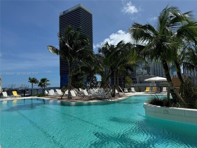 Building Photo - 159 NE 6th St