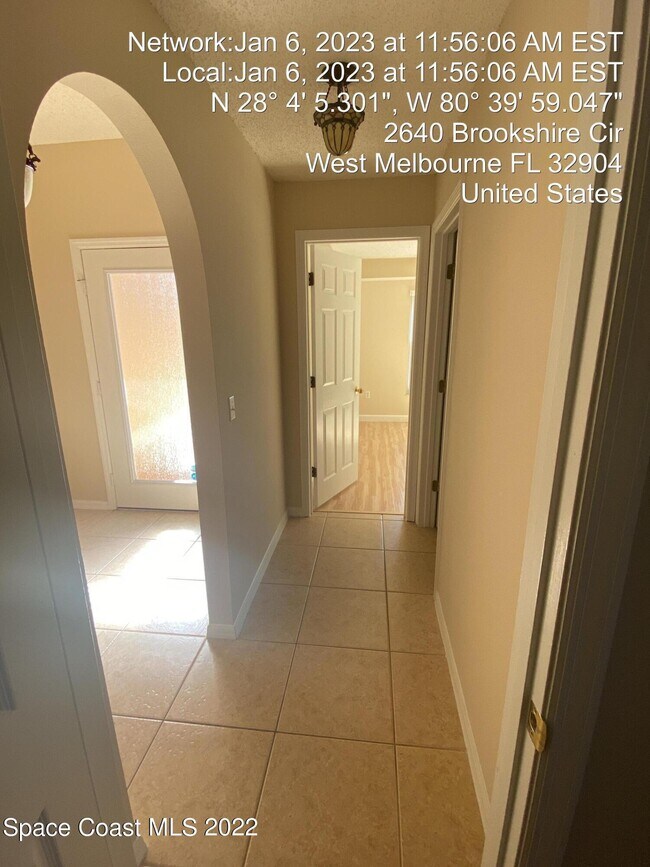 Building Photo - 2640 Brookshire Cir
