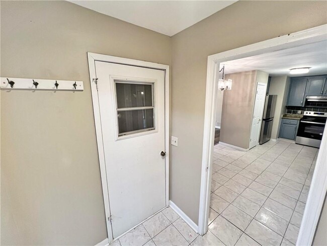 Building Photo - 2692 Post Oak Ct