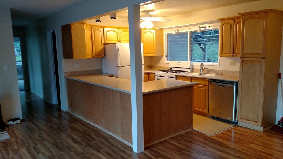 Kitchen from LR - 1375 Akalani Loop