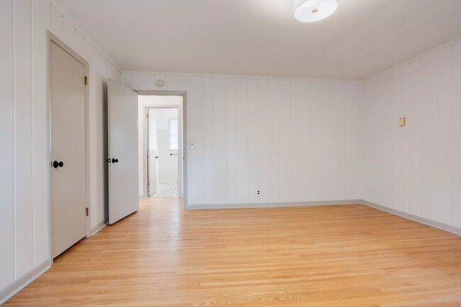 Building Photo - Cute 3BR Ranch in the Heart of Nashville