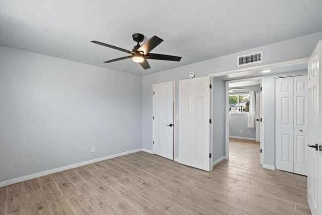 Building Photo - Spacious 3BR/2BA Tucson Retreat with 2-Car Garage & Expansive Patio