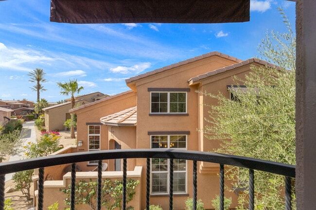 Building Photo - 52230 Desert Spoon Ct