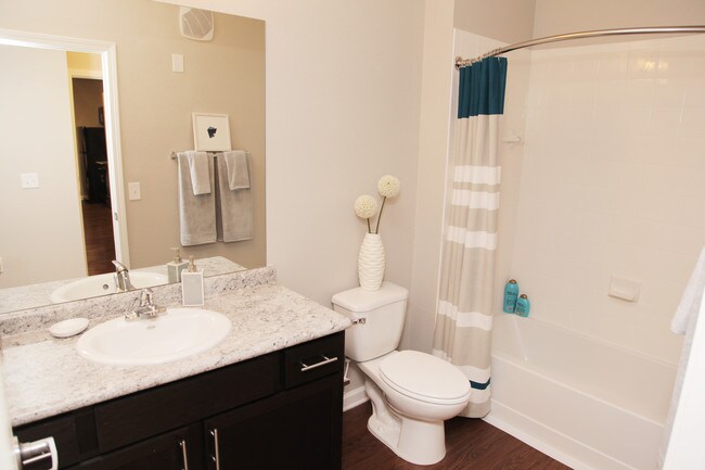 Building Photo - Philo Starkville