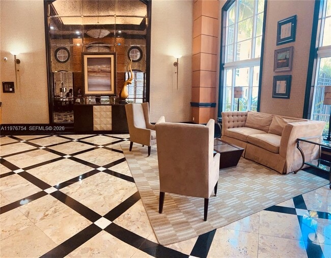 Building Photo - 3001 NE 185th St