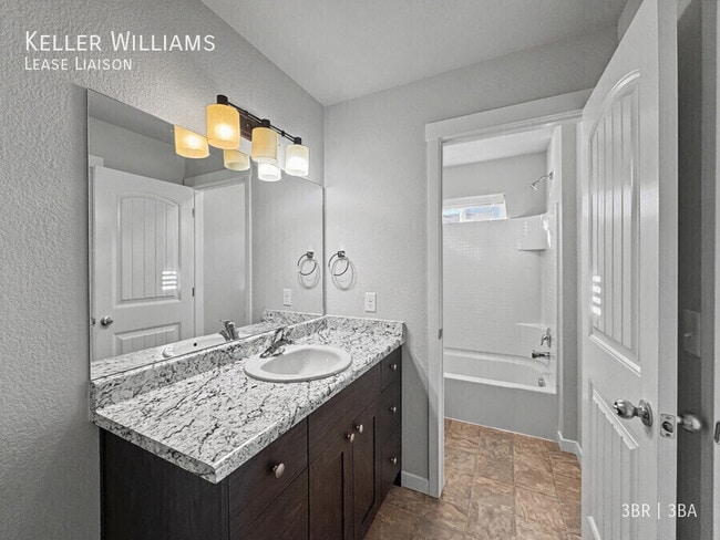 Building Photo - 4668 Ports Down Ln