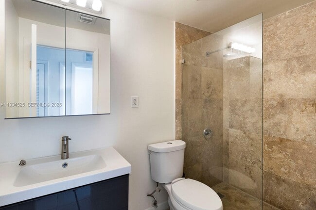 Building Photo - 1185 Marseille Dr