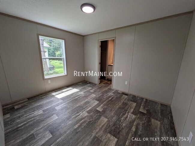 Building Photo - 438 Finson Rd
