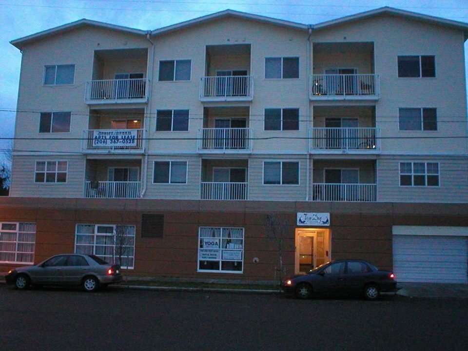 Building Photo - 12549 28th Ave NE