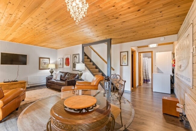 Building Photo - 2 bedroom, 2 bathroom Whitefish Condo, steps away from Whitefish Lake, minutes from the ski slopes!