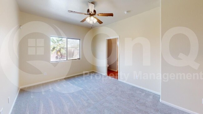 Building Photo - 11886 W Fontenelle Dr