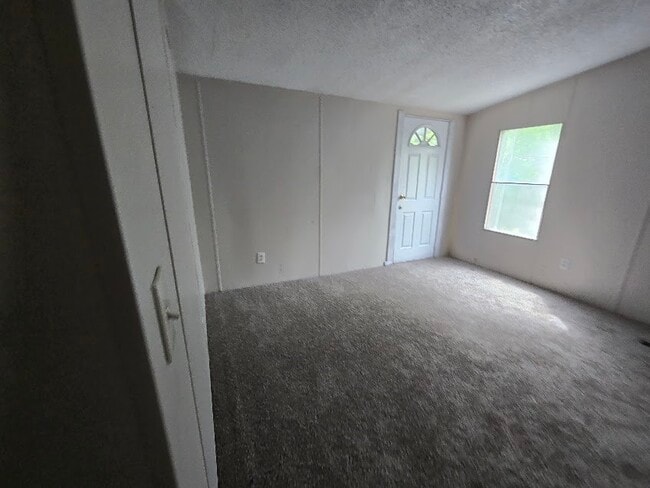 Building Photo - 5815 Dylan Dr