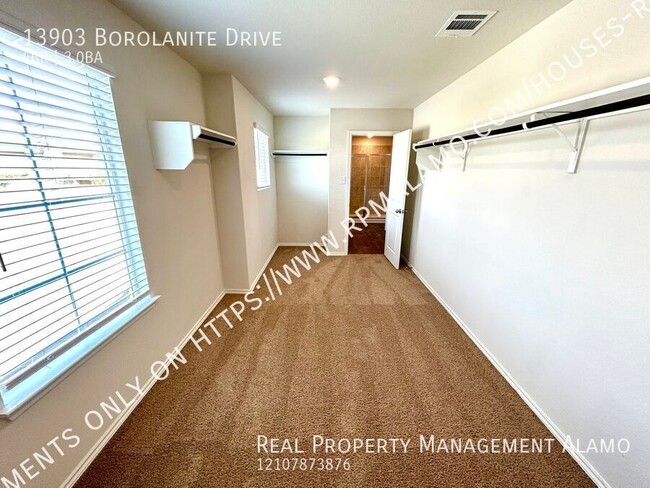 Building Photo - **MOVE-IN SPECIAL** Available Now! 4 Bedro...