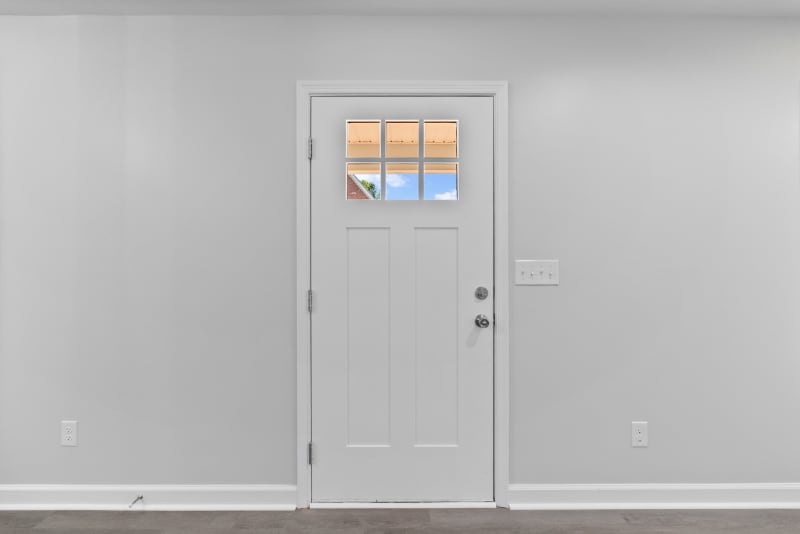 Building Photo - 2410 Poplar St