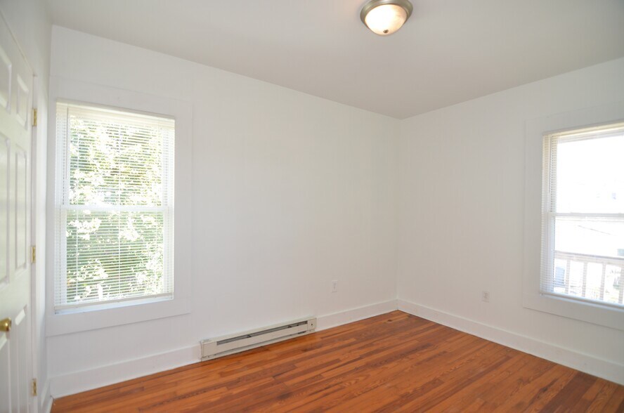 Building Photo - 740 Harrison Ave