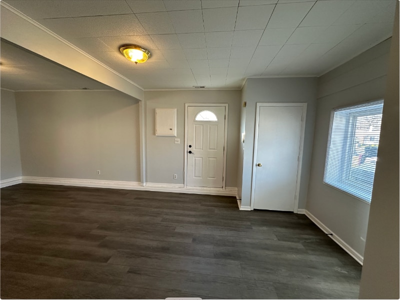 Building Photo - 3009 Greenbelt Dr