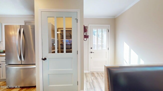 Building Photo - 202 Sheldon Rd