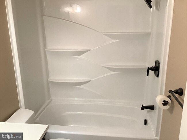 Building Photo - 9300 Southmoor Ct