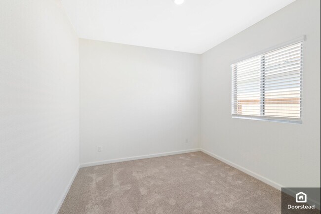 Building Photo - 5033 Limington St