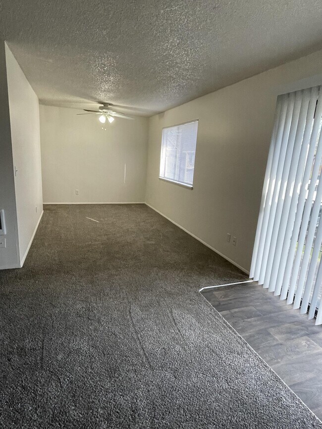 Building Photo - 12625 SW Colony Ln