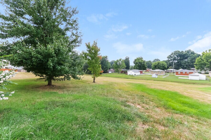 Building Photo - 8008 Grandmeadow Ln