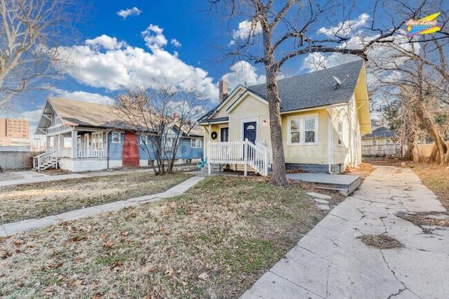 Building Photo - 350 N Holyoke Pl