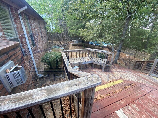 Building Photo - 158 Ridgeland Dr
