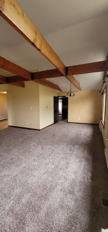 Building Photo - 7014 Ridge Rd