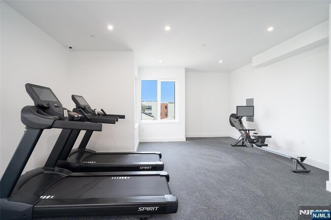 Building Photo - 3309 Liberty Ave