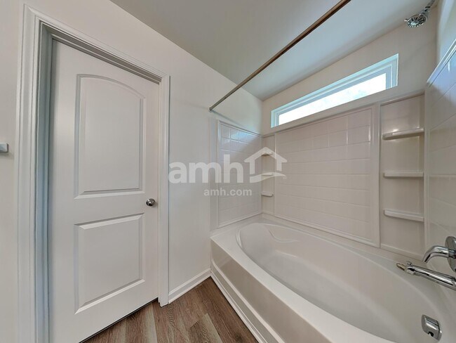 Building Photo - 4159 Field Crossing Dr