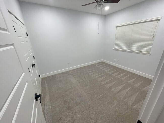 Building Photo - 1413 Shamitas Ct