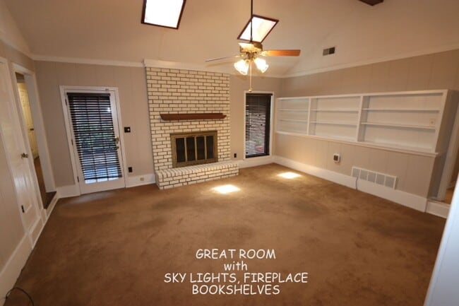 Building Photo - 1599 Kimbrook Cove