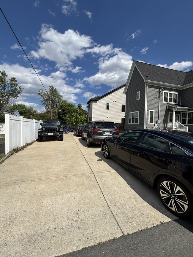 Building Photo - 739 20th St S
