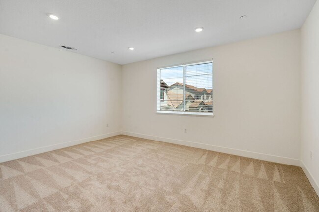 Building Photo - 2024-Built Sacramento Home with Modern Finishes & Private Backyard!