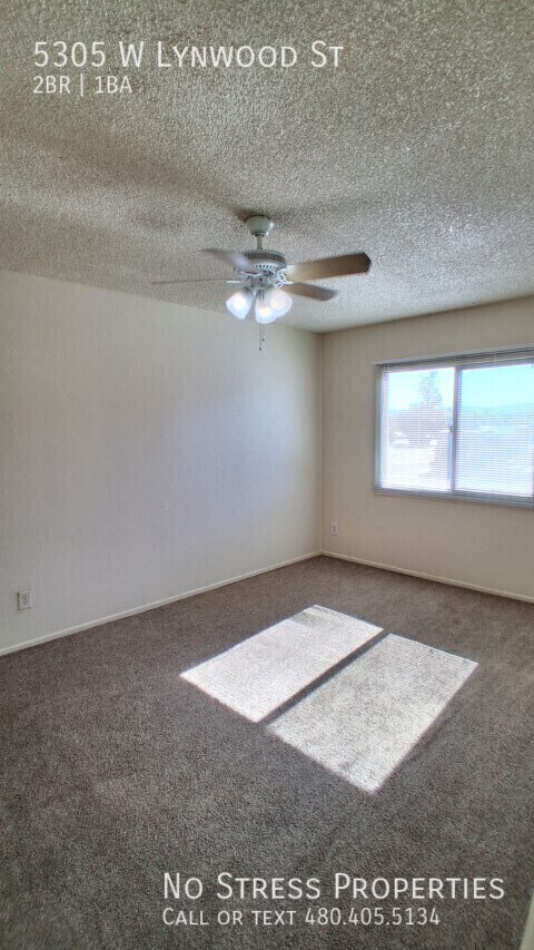 Building Photo - 5305 W Lynwood St