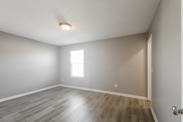 Building Photo - 15346 Keech Ct