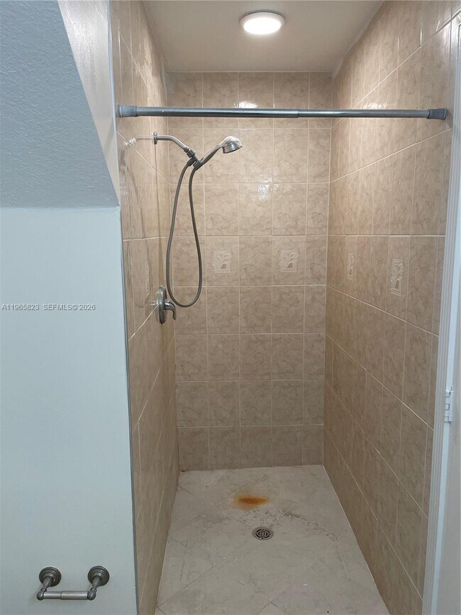 Building Photo - 12885 SW 49th Ct