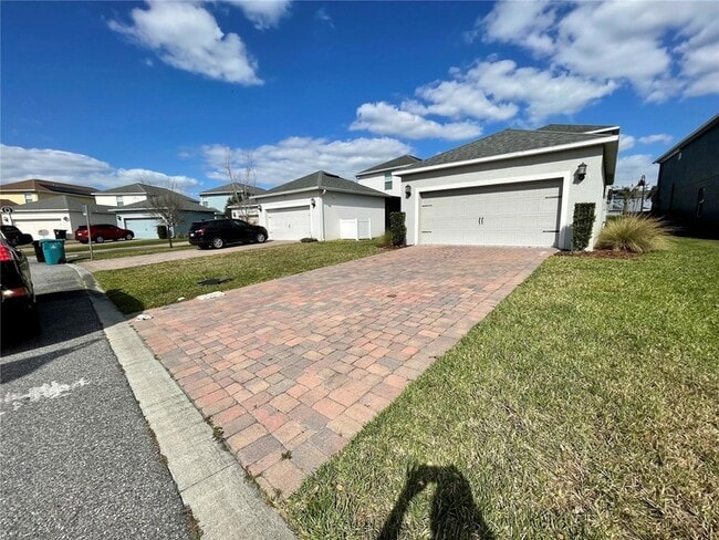 Building Photo - 11854 Sonnet Ave