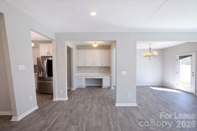 Building Photo - 11154 Woodland Crk Wy