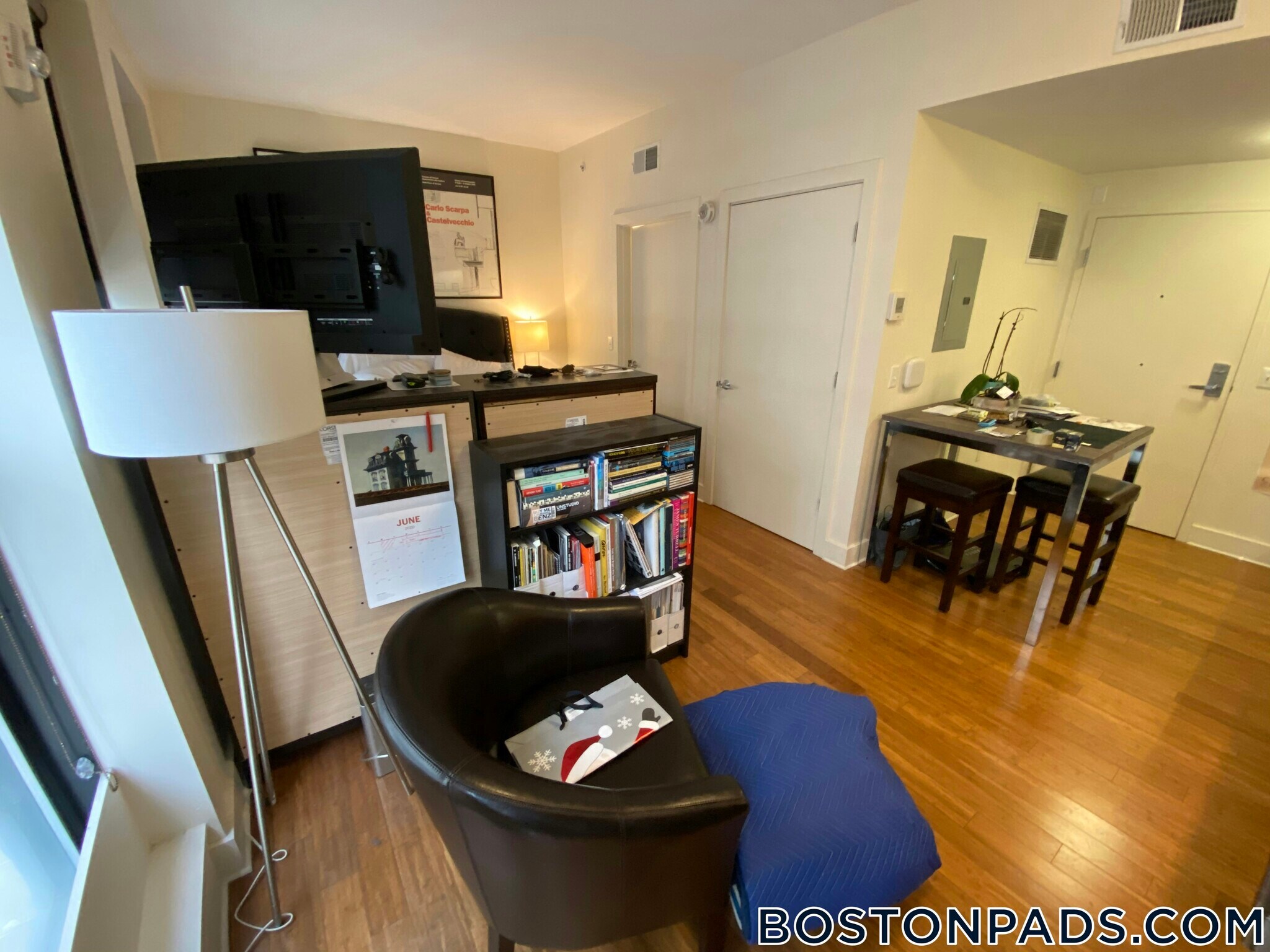 Building Photo - 8 Winter St