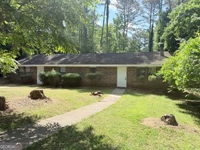 Building Photo - 117 Alden Ct