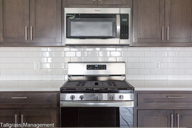 Building Photo - Enclave in Owasso: A Blend of Modern Luxury and Comfort