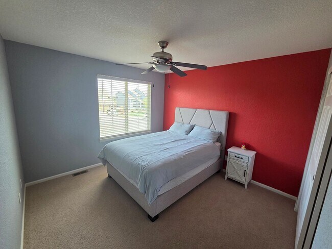 Building Photo - Fantastic Castle Rock 4 Bed 2 1/2 Bath Founders Village Home