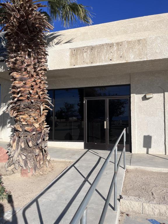 Building Photo - 4401 W Rosamond Blvd