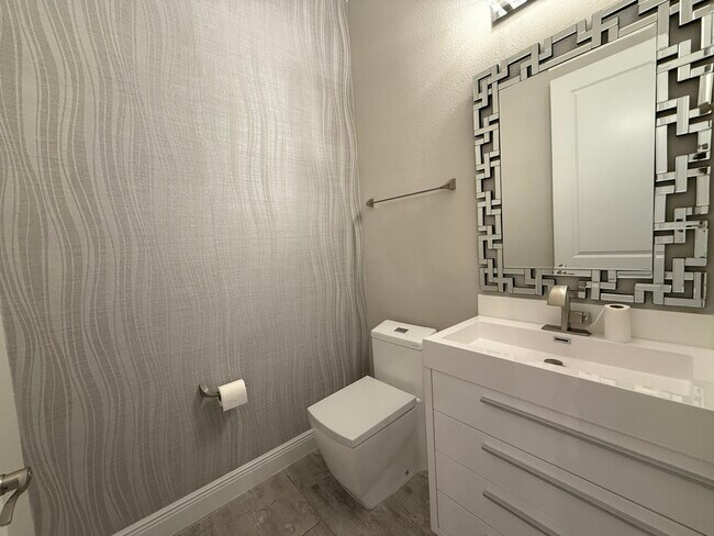 Building Photo - 1943 Standing Rock Cir